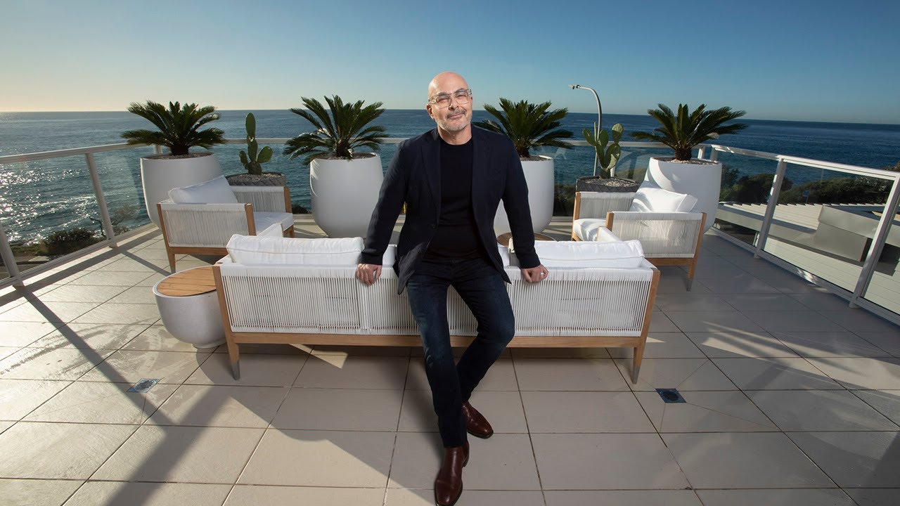 Draw 379 Freshwater Style Guide: Win the ultimate $4.8M beach house choice!