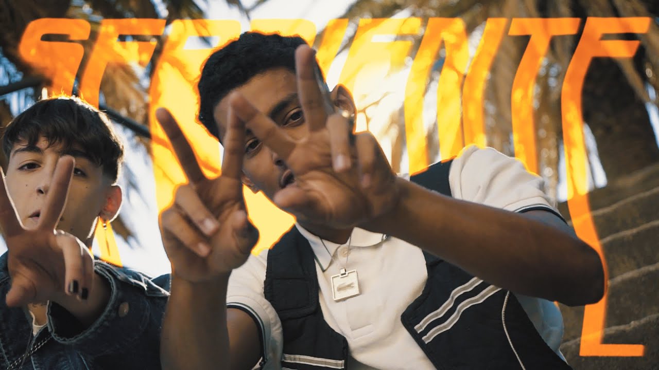 ParisBaby x Black Izzy - SERPIENTE
