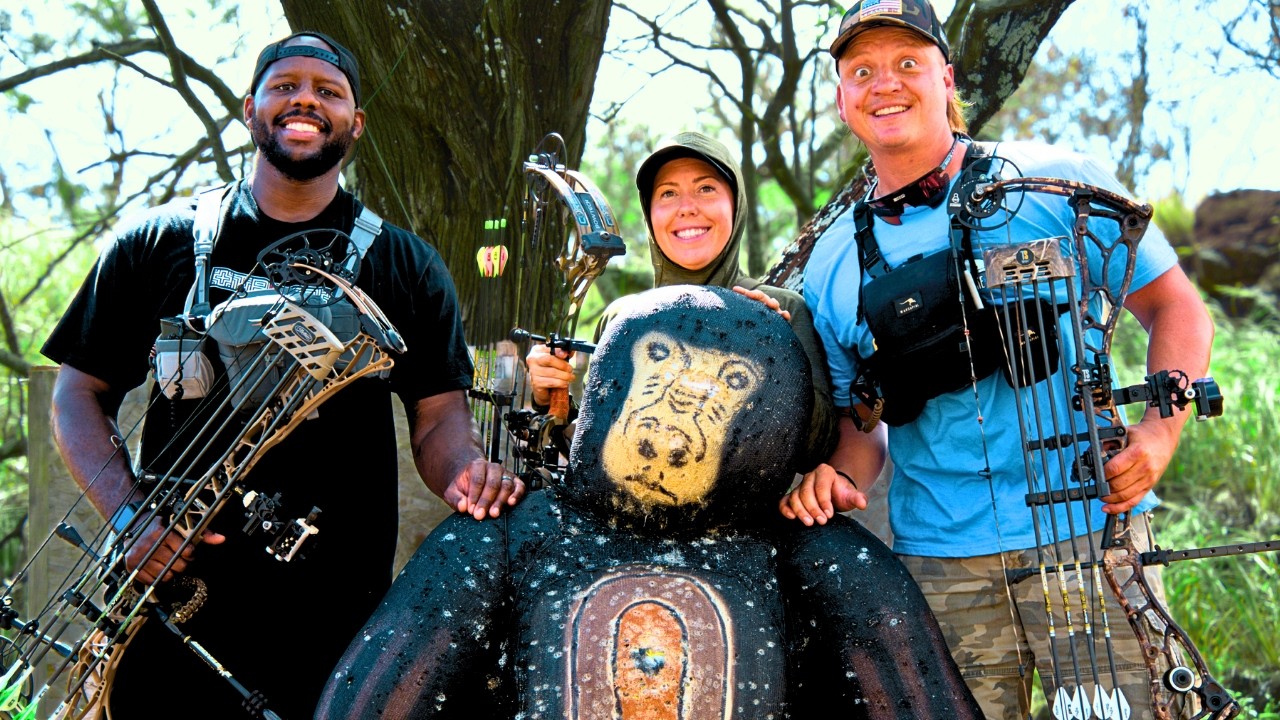 Custom Targets, Epic Shots | Hawaii 3D Archery Challenge!