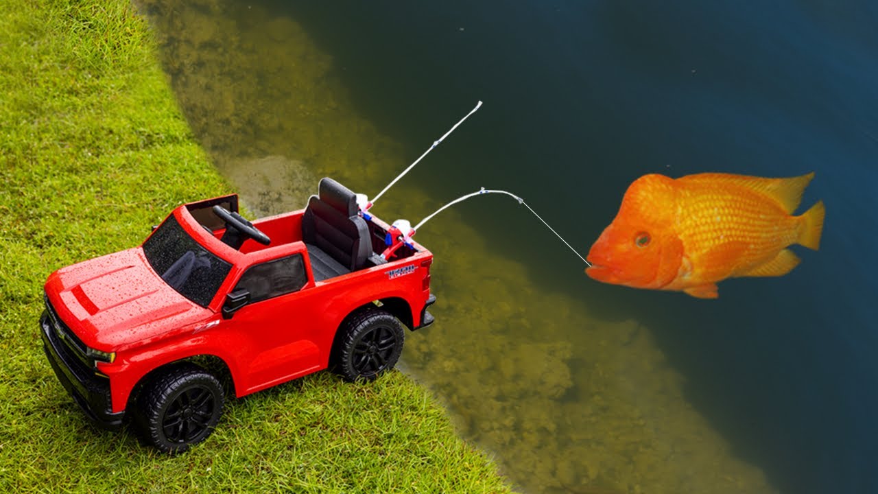 MEGA RC Truck Catches Colorful Fish