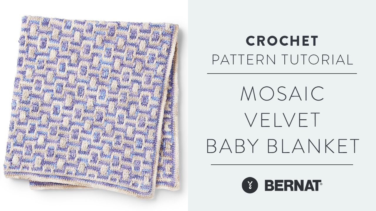 Детское одеяло из мозаичного бархата, связанное крючком с группой The Crochet Crowd