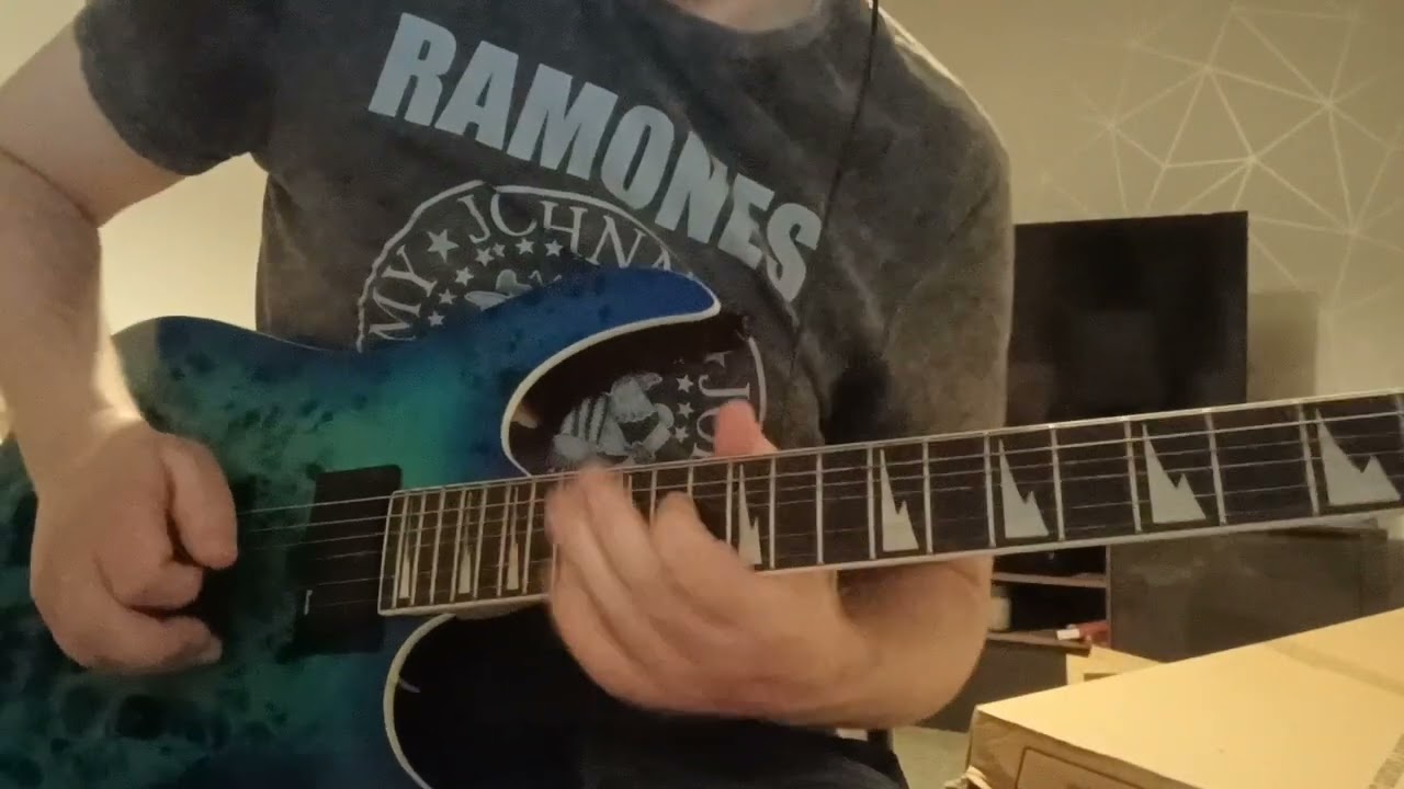 Chappell Roan - Pink Pony Club (guitar cover)