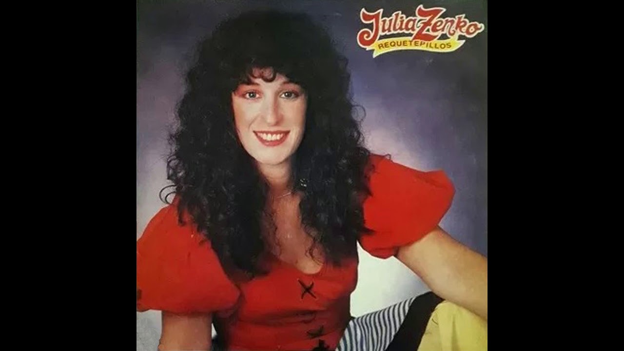 Julia Zenko │ Requetepillos │ Marcha De Osías