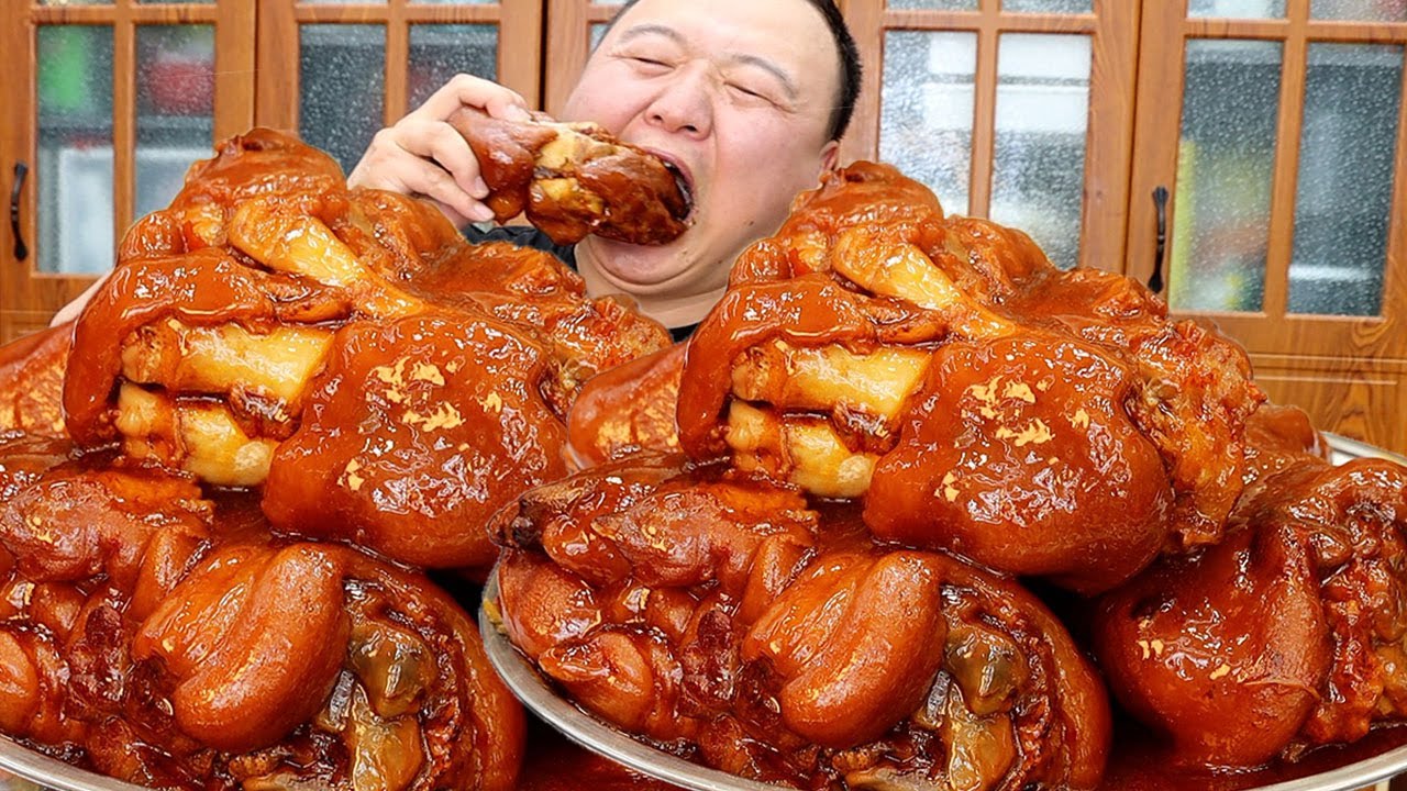 10斤大猪蹄，阿强做“辣卤猪蹄”，酥烂脱骨，香辣过瘾，抱起来大口啃太爽啦 |Mukbang【Cram阿强】