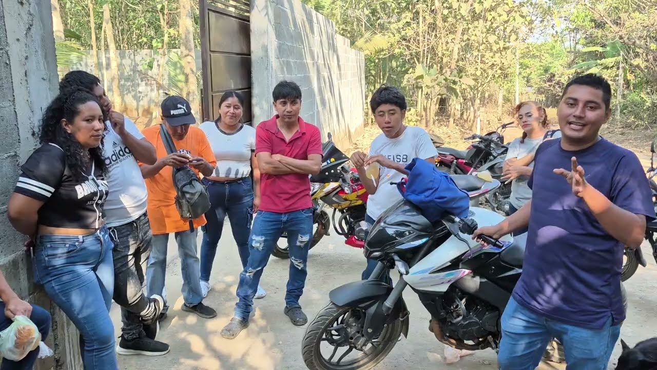BRAYAN niega que no es nada de DOÑA VICKY y MAYCOL soltó las pruebas