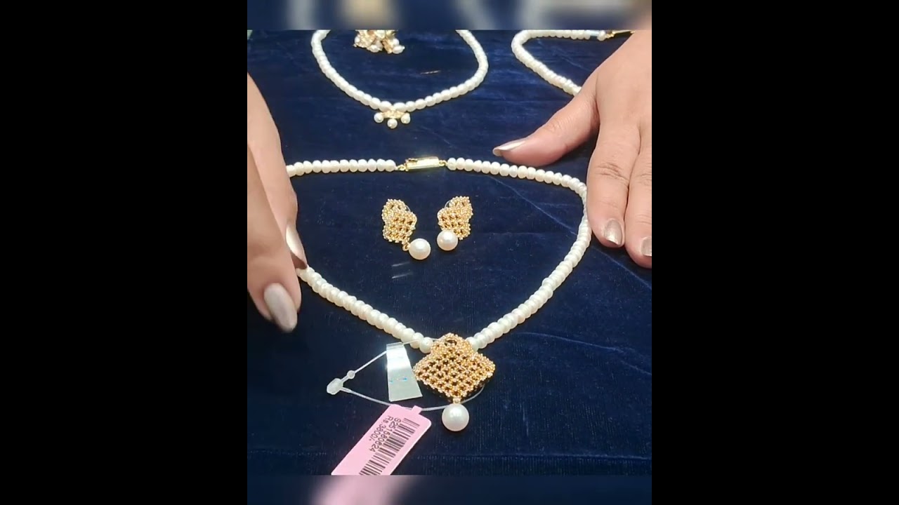 Chandrani Pearls Barasat Single line set collections#chandranipearls #jewellery