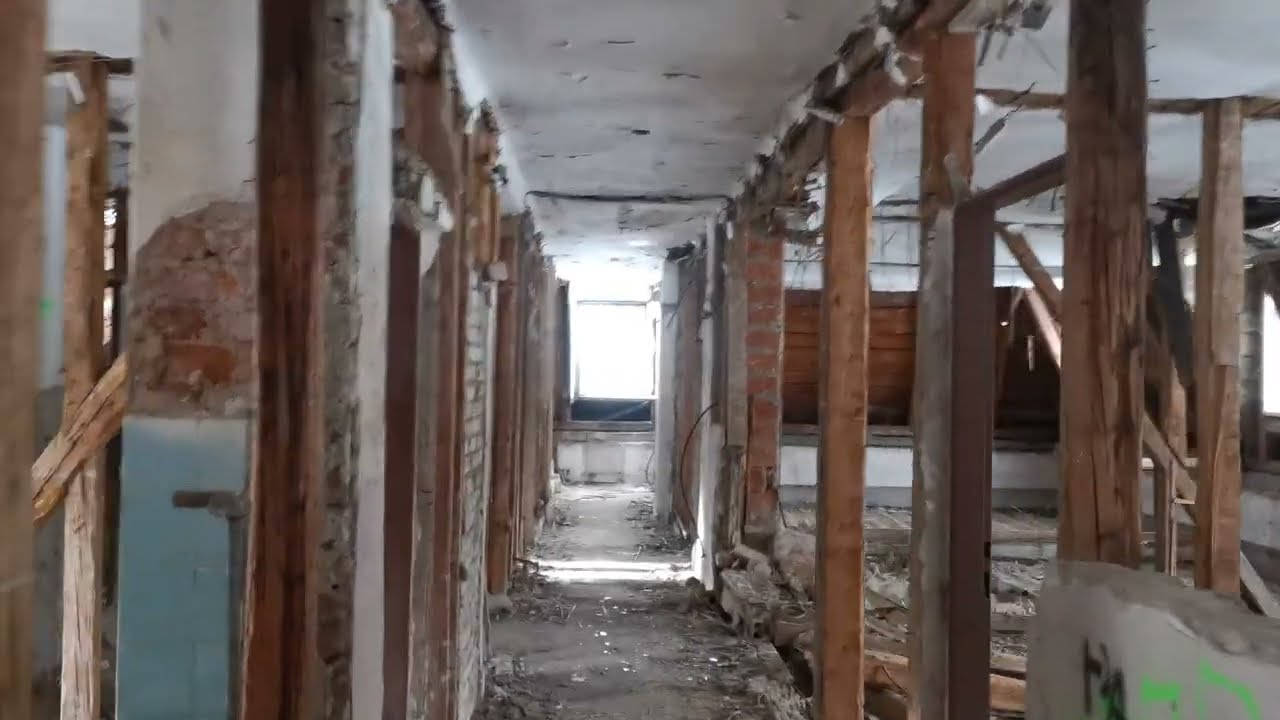 Strašidelný opuštěný Hotel Klenov. Děsivá Půda.