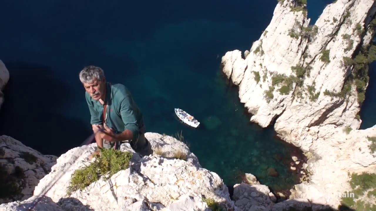 Calanques Pilier Est de l'Eissadon en bateau Cassis escalade montagne