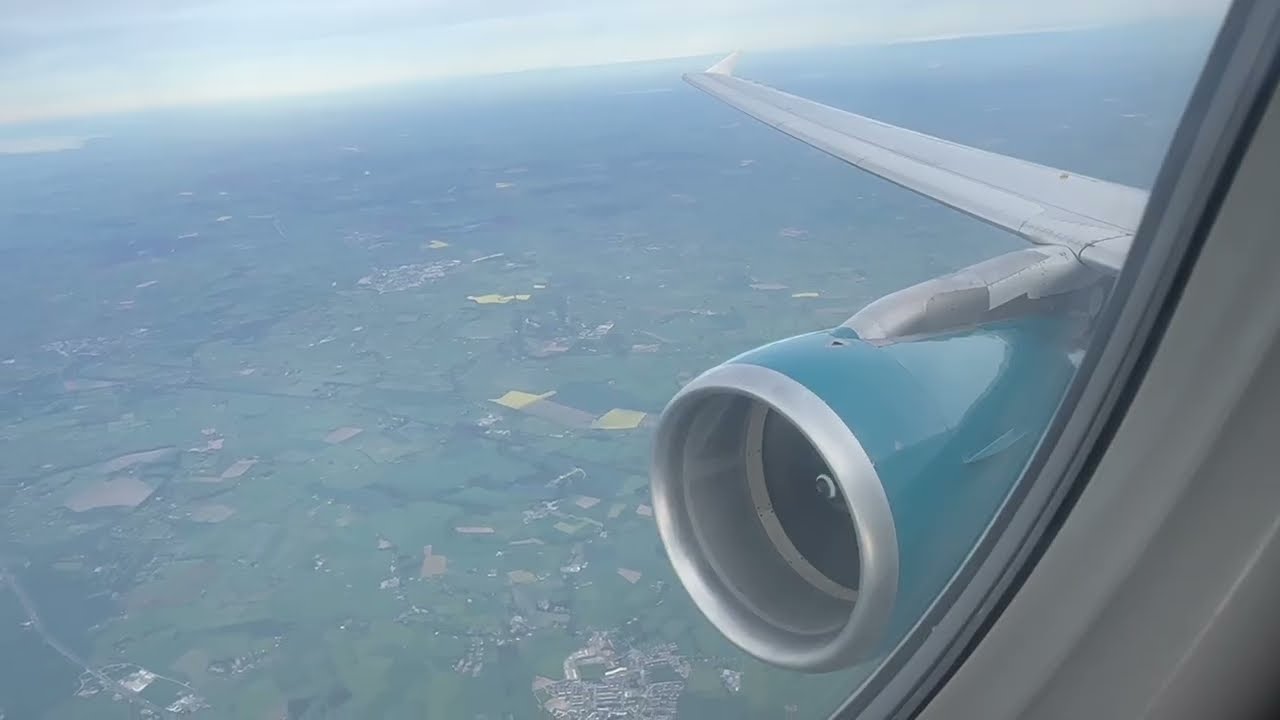 Aer Lingus Airbus A320ceo Pushback, Startup, Taxi & Takeoff out of Dublin