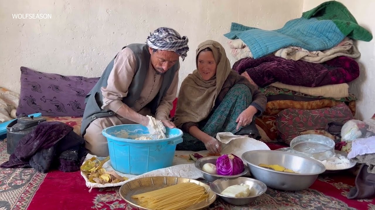 Traditional Ramadan Iftar in a Cave | Cooking Delicious Pasta – Village Life of Afghanistan