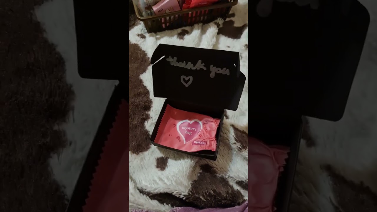 Упаковка🎉 заказа📦 вязаного🧶 попугая🦜 и 4 браслетов 