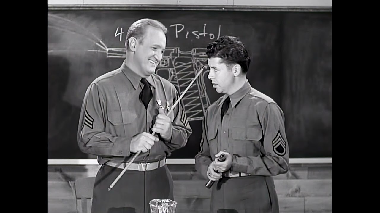 Hay Foot (1942) Screwball Comedy | William Tracy and Joe Sawyer