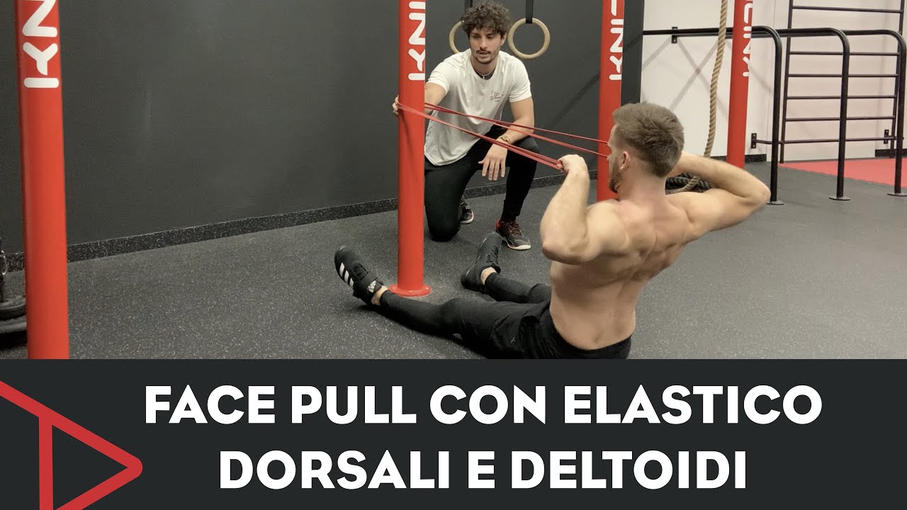 FACE PULL CON ELASTICO PER I DELTOIDI POSTERIORI