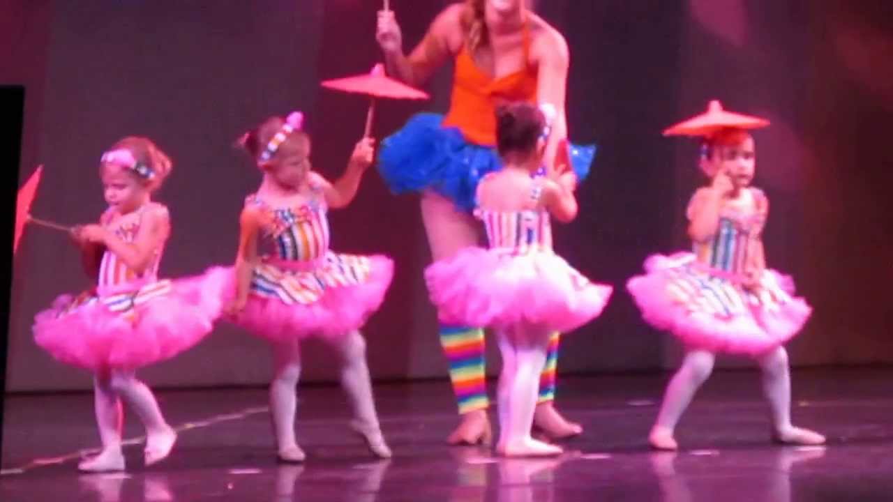 Carlie Rae - Nancy Dance Circus Comes To Town 