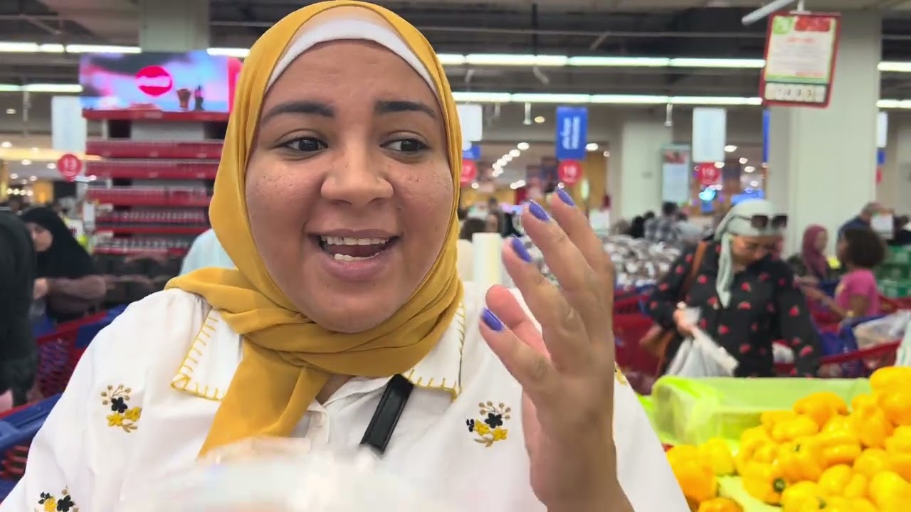 الثلاجه كانت فاضيه وكنا لازم ننزل تاني يوم 😂🫣