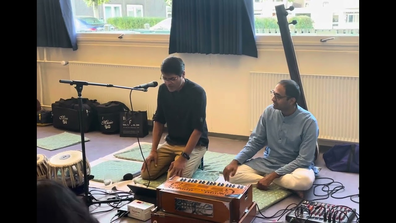 Vithu Mavli tu by Anand Loya