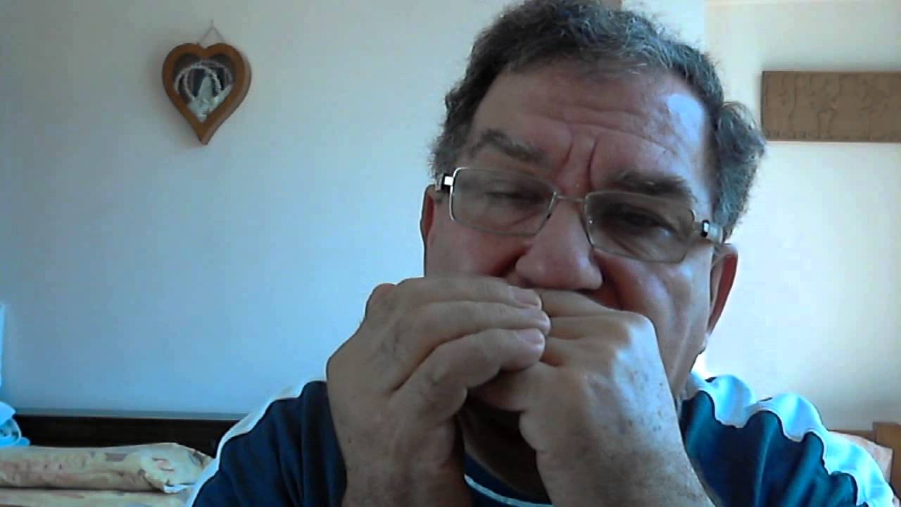 &Delta;&eta;&mu;&omicron;&tau;&iota;&kappa;&alpha; &tau;&rho;&alpha;&gamma;&omicron;&upsilon;&delta;&iota;&alpha;,  Greek folk music, Andros harmonica