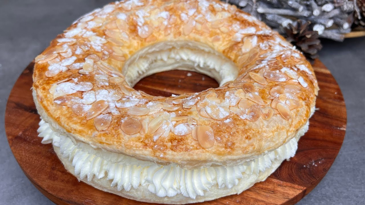 🤴 ROSCÓN DE HOJALDRE relleno de NATA 🌠👩‍🍳, receta sencilla, mucho más rápido que el Roscón de Reyes💝