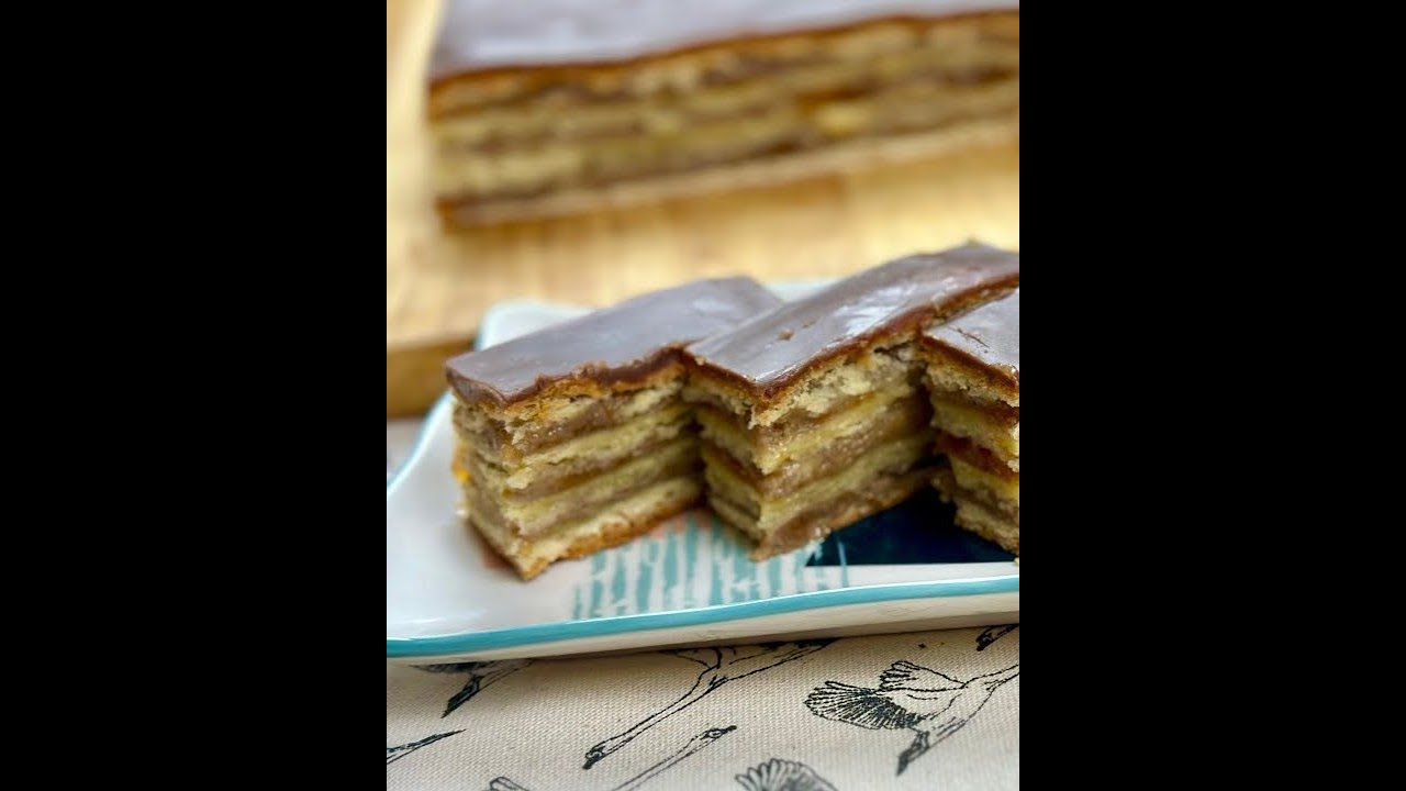 🍰 Prajitura Jerbo Prajitura Greta Garbo cu foi fragede, umplutura de nuca si gem@alinainbucatarie