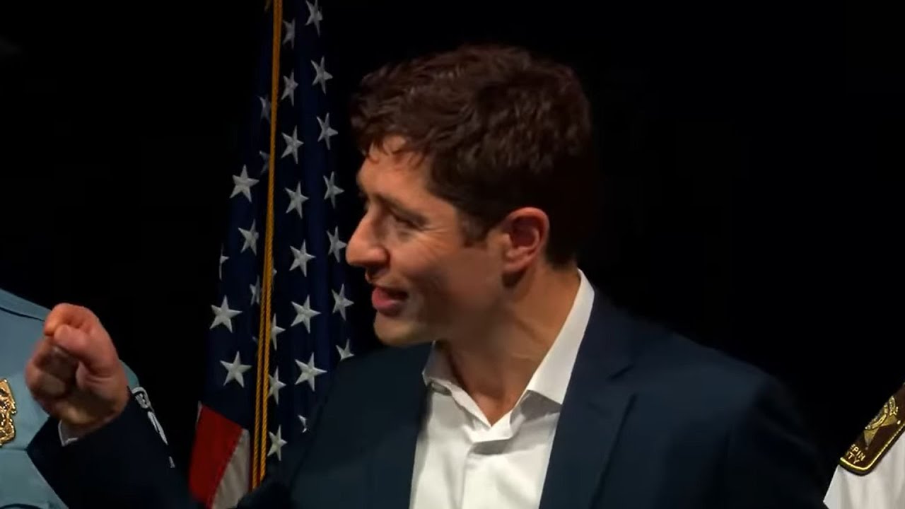 Press conference on Minneapolis shooting