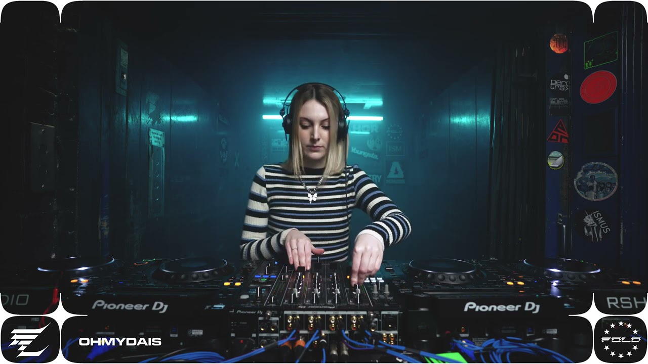 FOLD x Typeless // Ohmydais