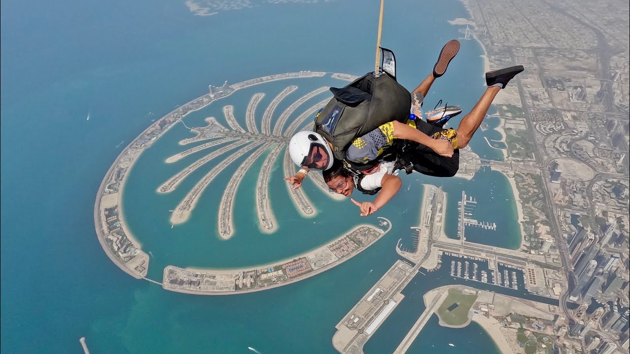 Skydive DUBAI !! Best experience ever!!