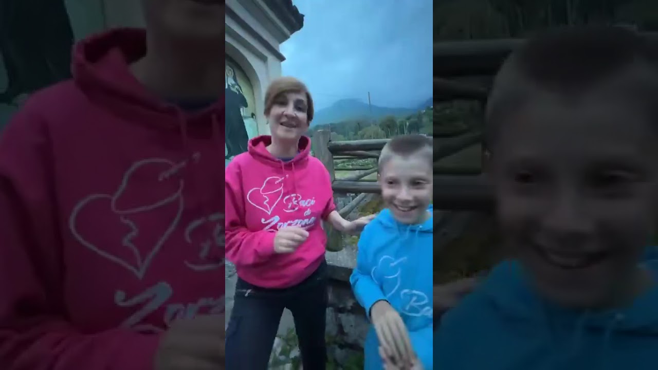 Visitiamo Zorzone, ecco a voi le contrade Ca di Scoler e Ca di Santì. Qui c'è un mondo fantastico.