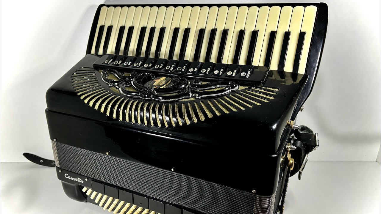 Acordeon Menghini