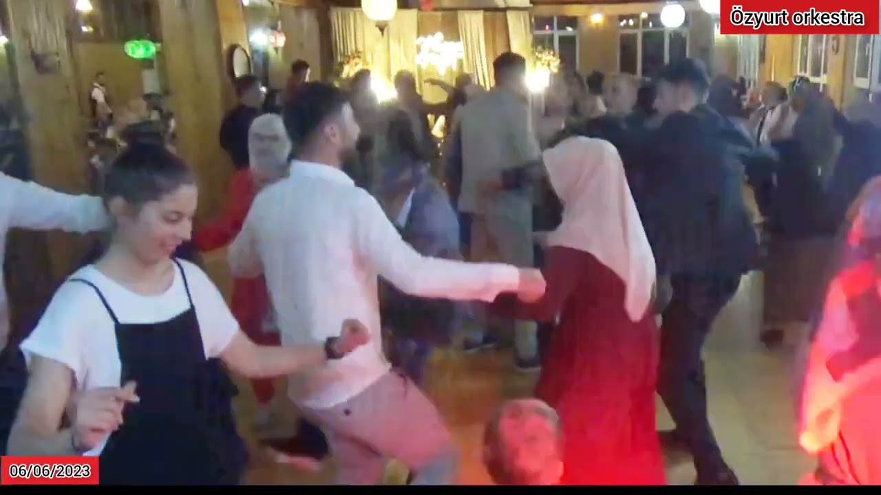 Cemilem & Sarı Zeybek & zülüfleri taramış Özyurt orkestra Murat Özyurt