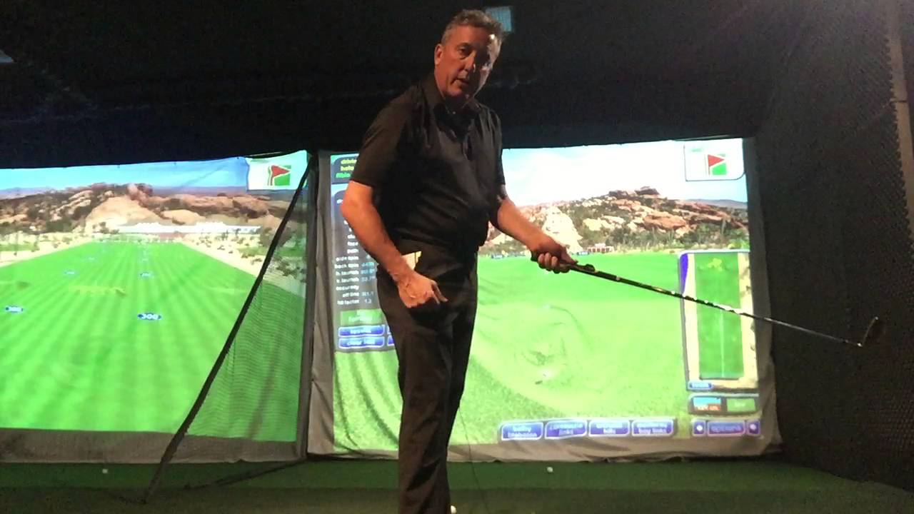 SKLZ Grip Trainer  - Correct golf grip demonstrated