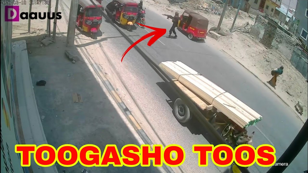 TOOS: Askari Mooto Bajaajle ku toogtay Muqsisho & Kacdoonka Shacabka..