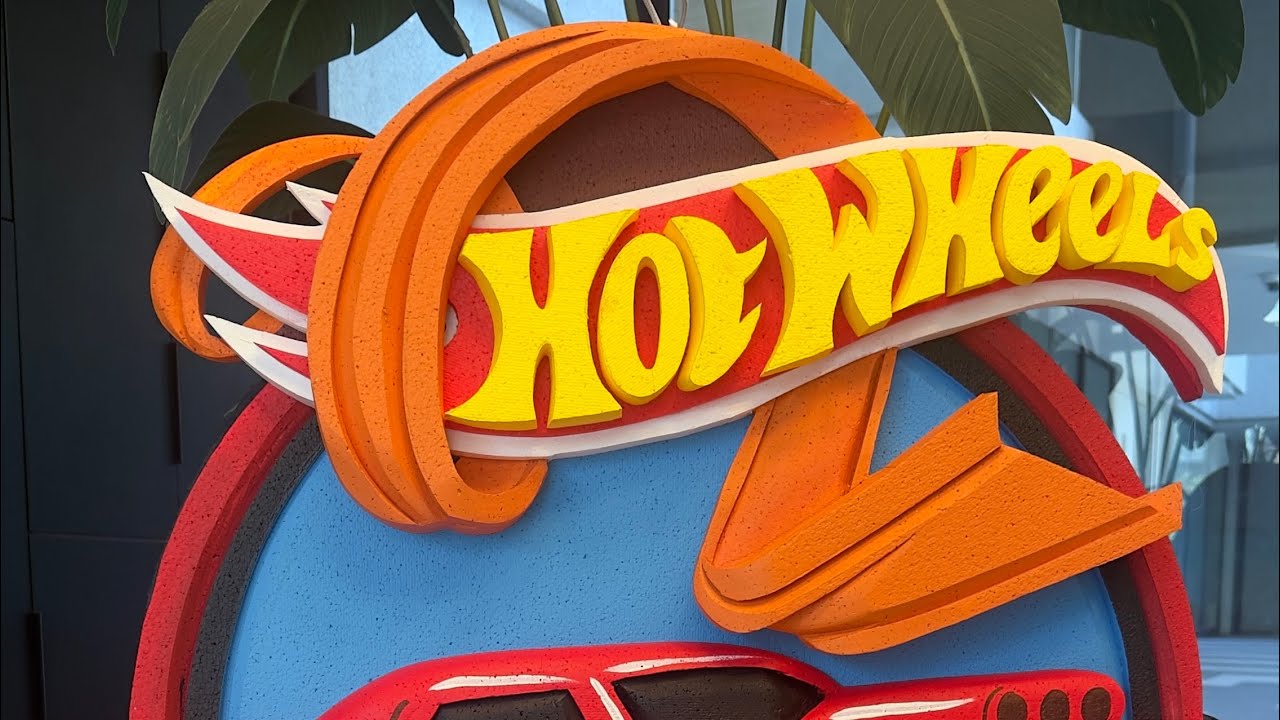 Espectacular decoración para piñata de hotwheels