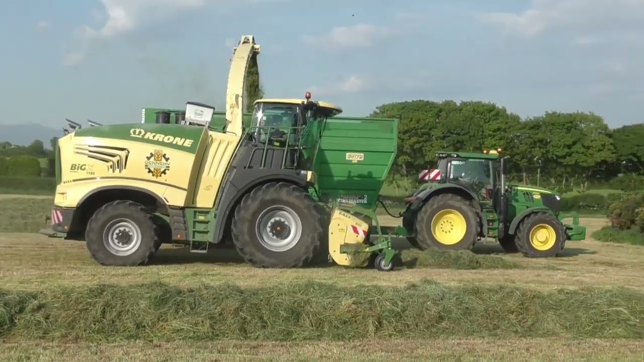 Silage 2025 Dennehy Harvesting