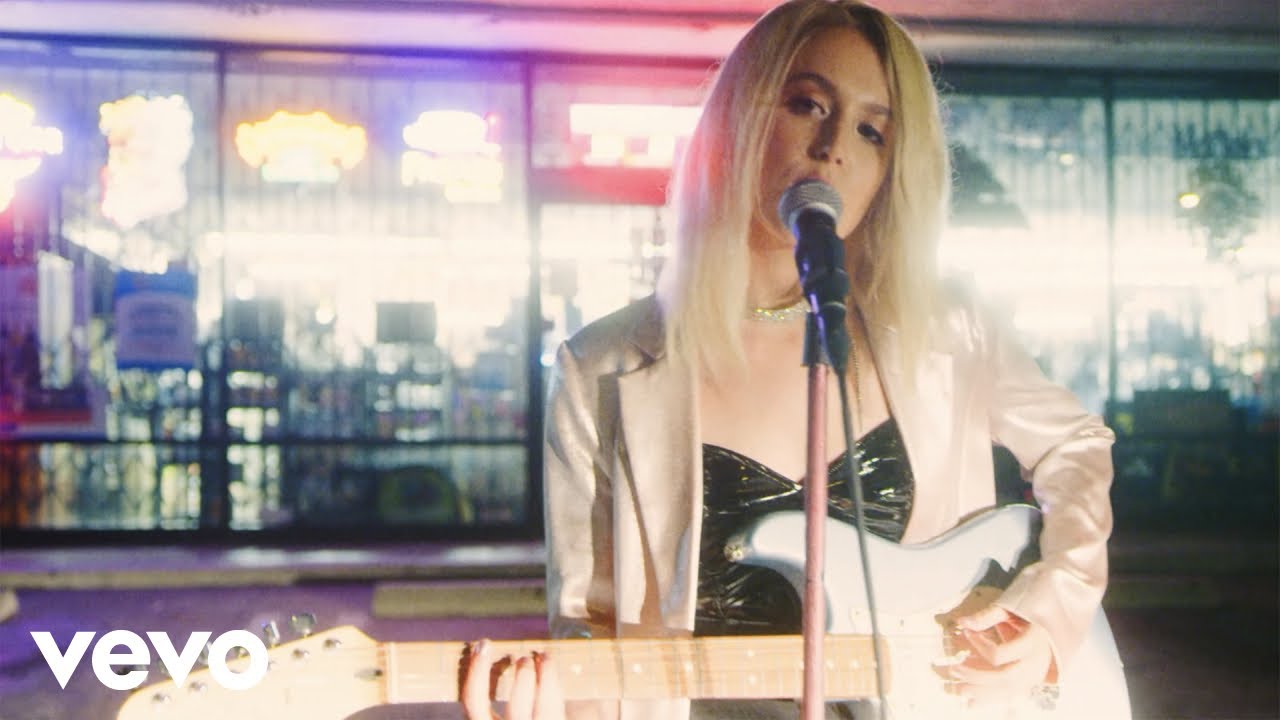 Cali Rodi - God Save The Queen (Stripped)