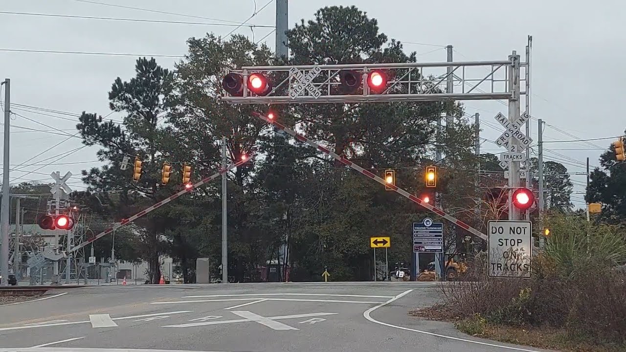 Mabeline Road level crossing, Hanahan, South Carolina