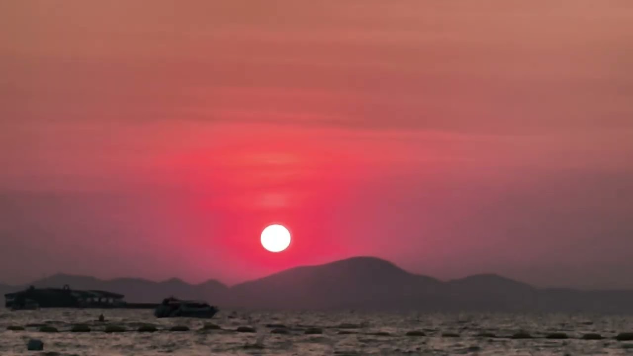 SOUS LE COUCHER DE PATTAYA LE 04 FEVRIER 2026 #pattaya #soleil  #thailand #beach #tourism #visit 