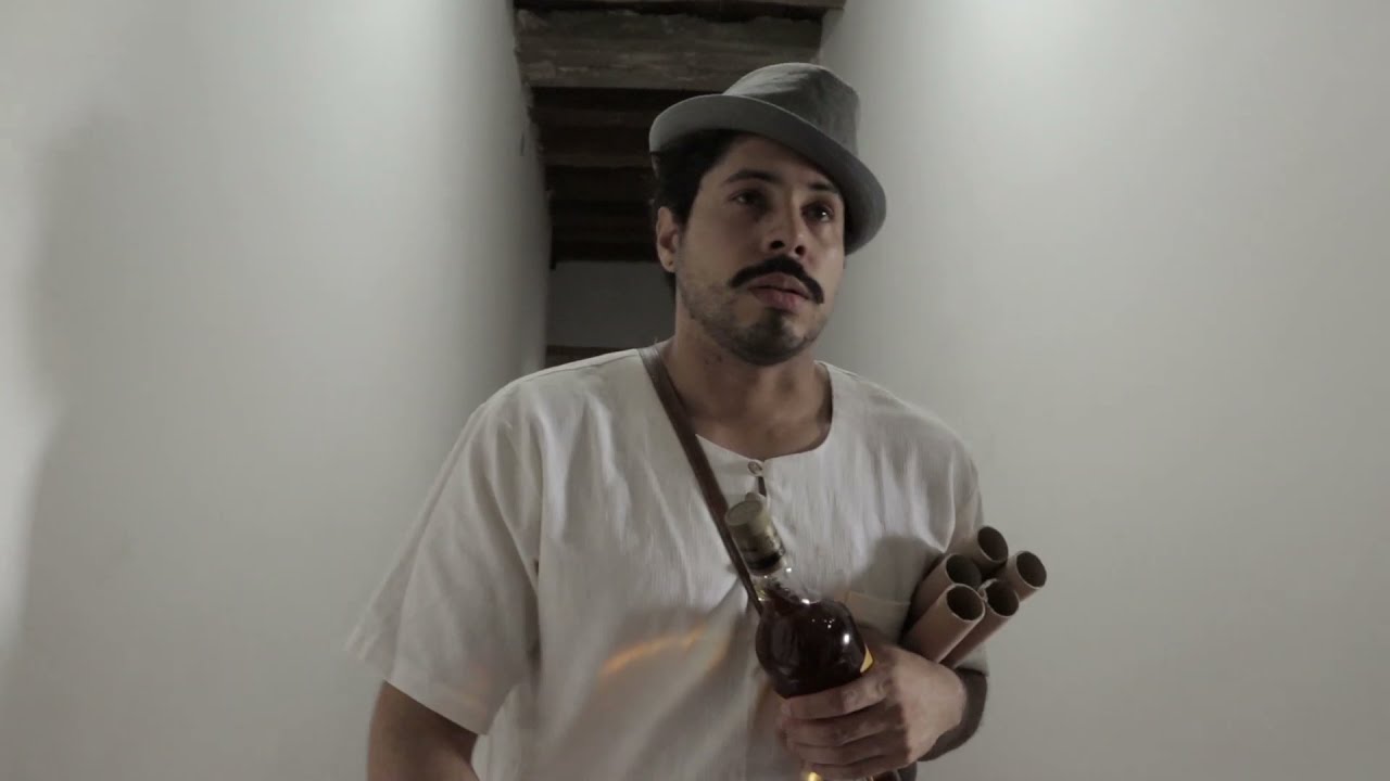 JOÃO BEBE ÁGUA - MITO EM CARNE E OSSO