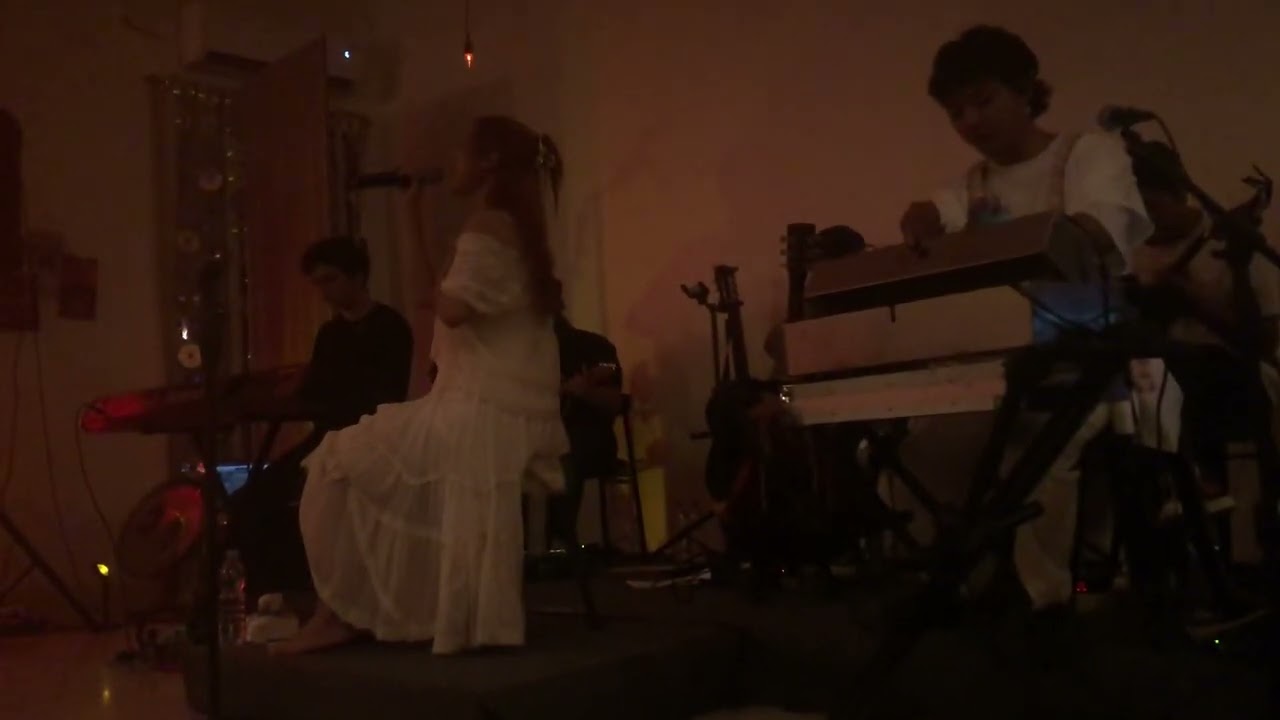 Nadin Amizah - Kekal (Acoustic Live at EH! Mendadak, Jakarta 24/3/2024)