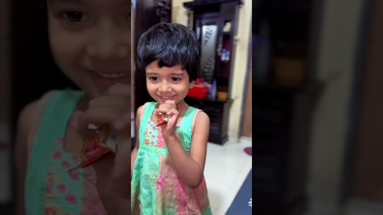 সন্ধ্যাবেলায় খাইতে বসছিলাম 