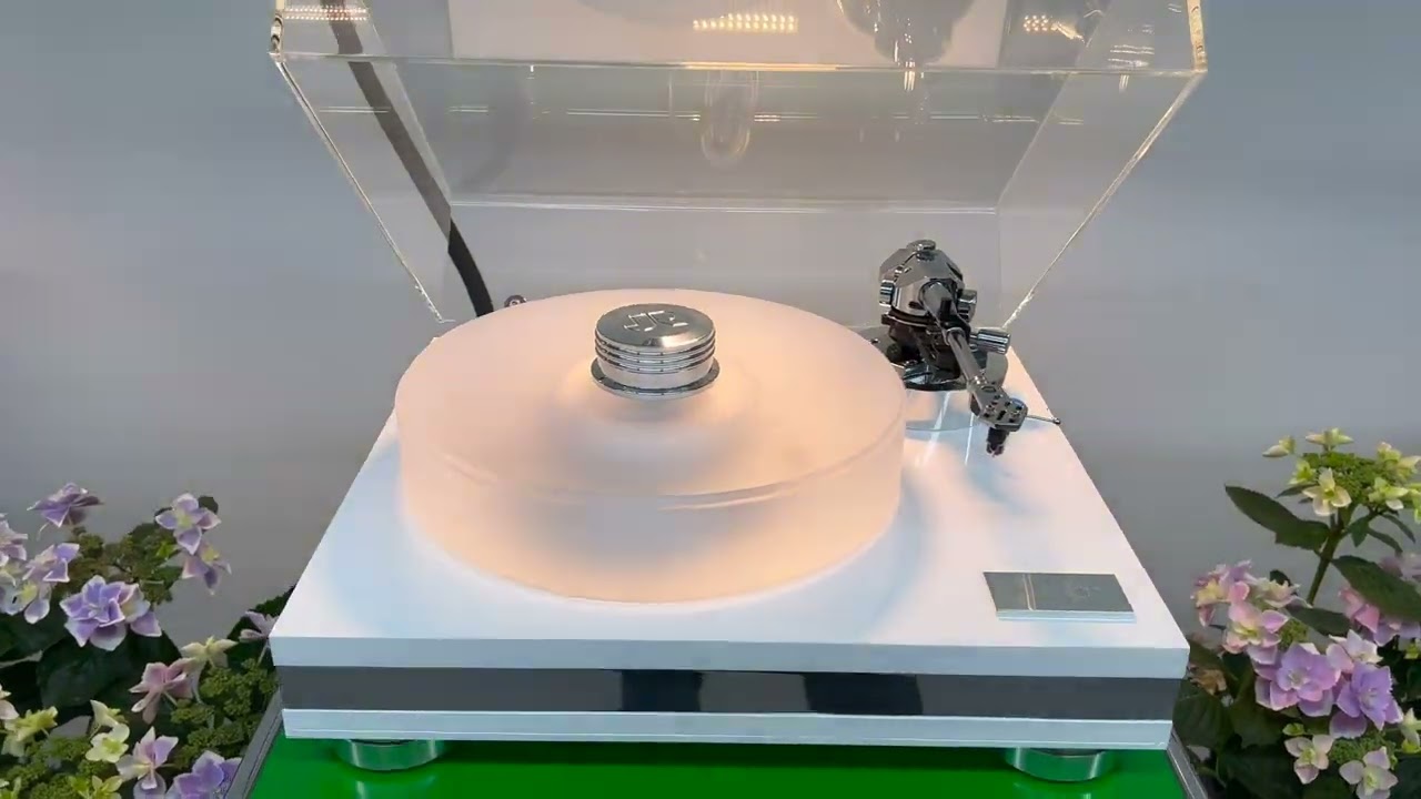 HighEnd Munich 2023: Transrotor Artus FMD - 155000 EUR
