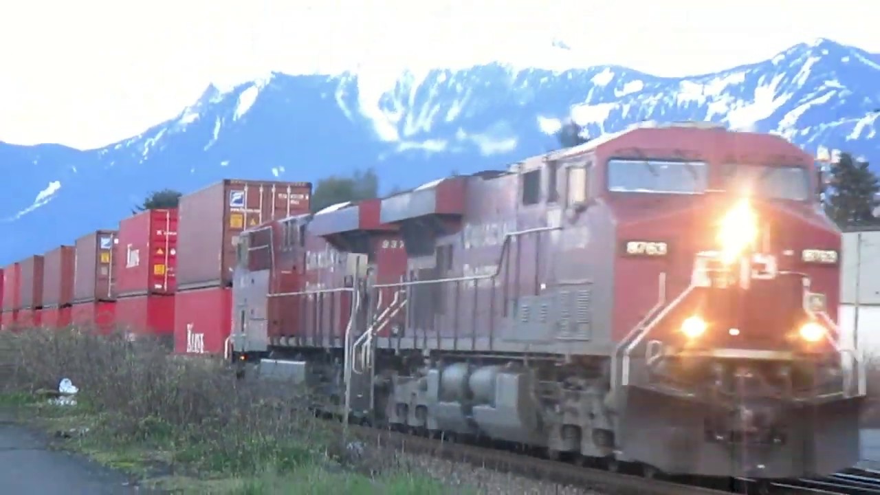 CN, CP and SRY Freight Trains in Chilliwack - Spring 2017