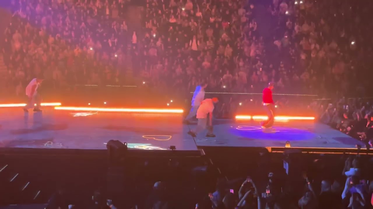 Confident - Justin Bieber (LIVE) Montreal, Qc (March 29,2022)