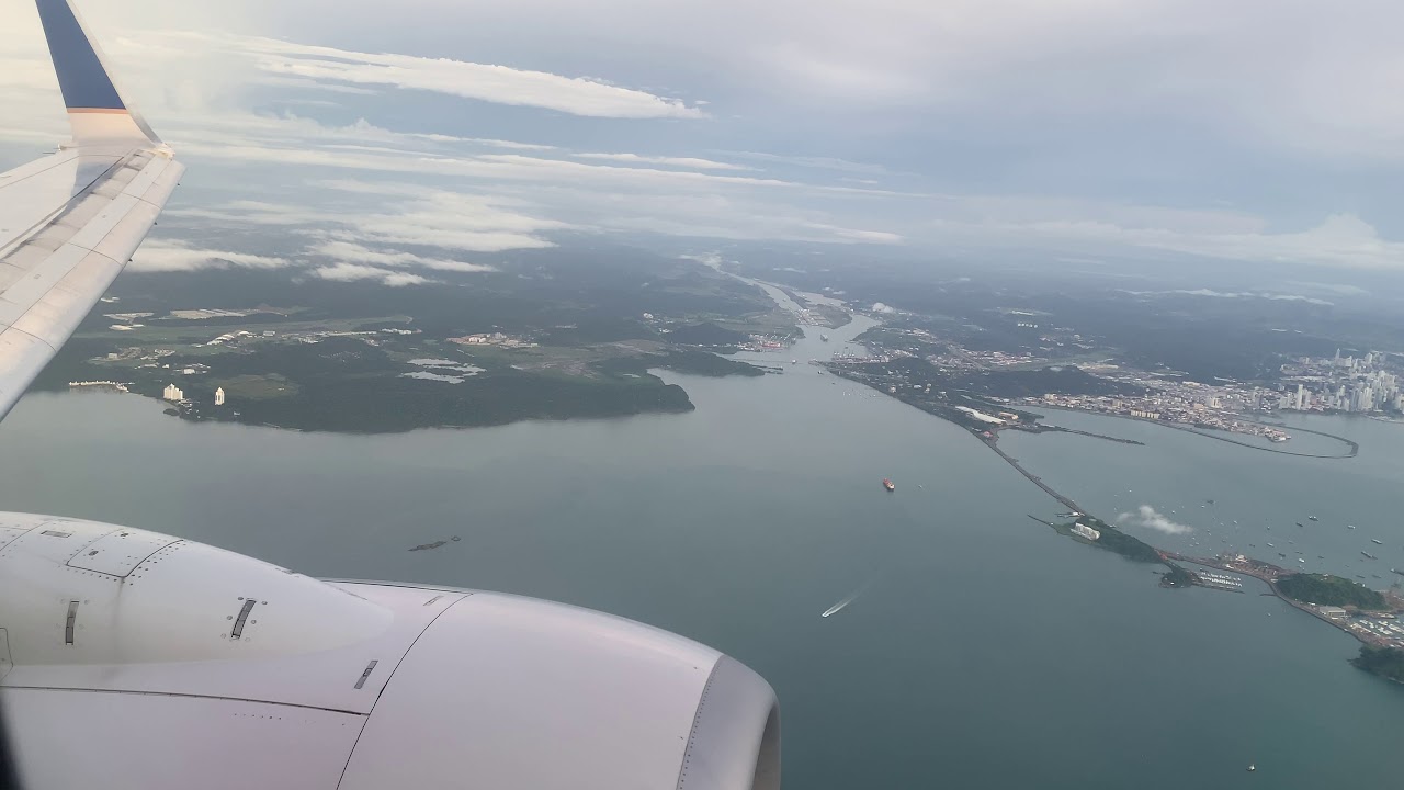 Copa Airlines early morning arrival into Panama intl. Airport from LAX