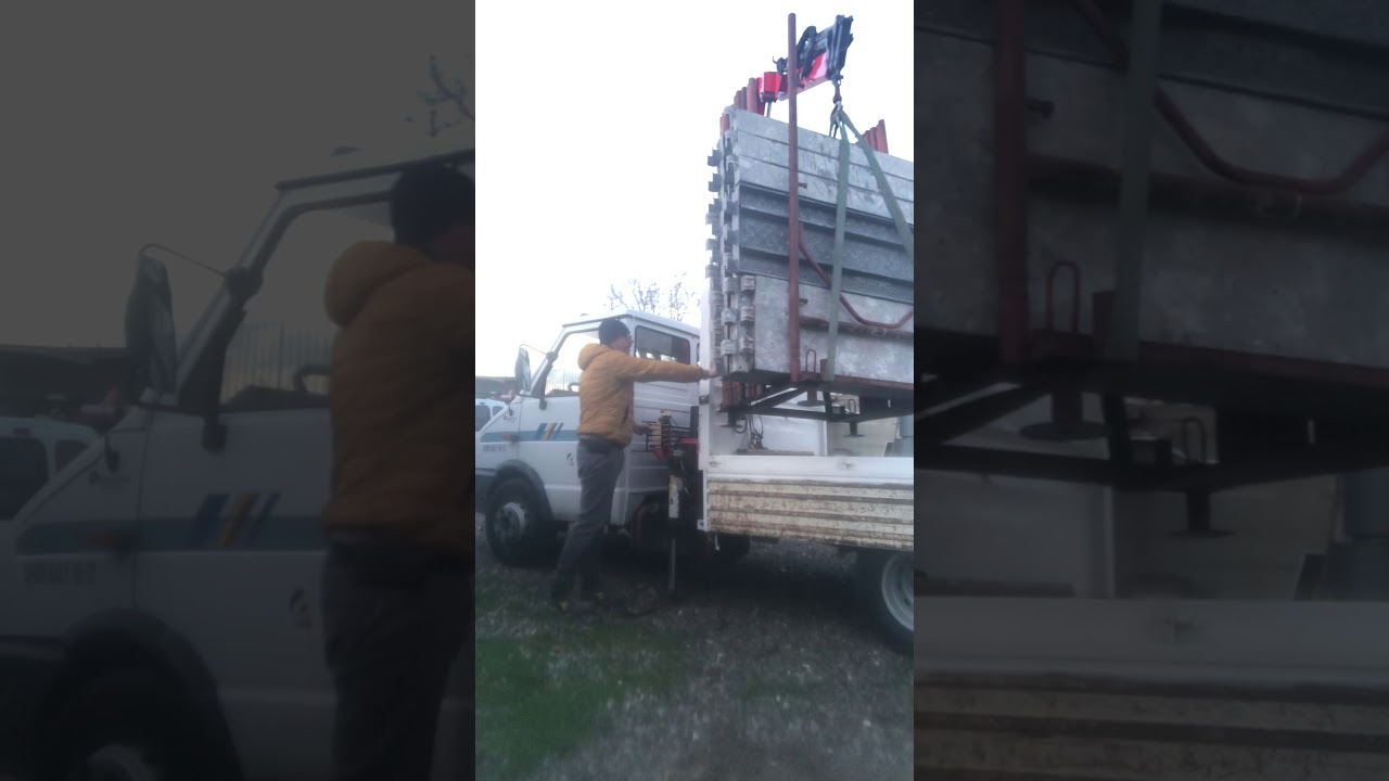 Scarico Ponteggio Carpedil con Gru Palfinger PK 3800 Iveco Daily 59.12