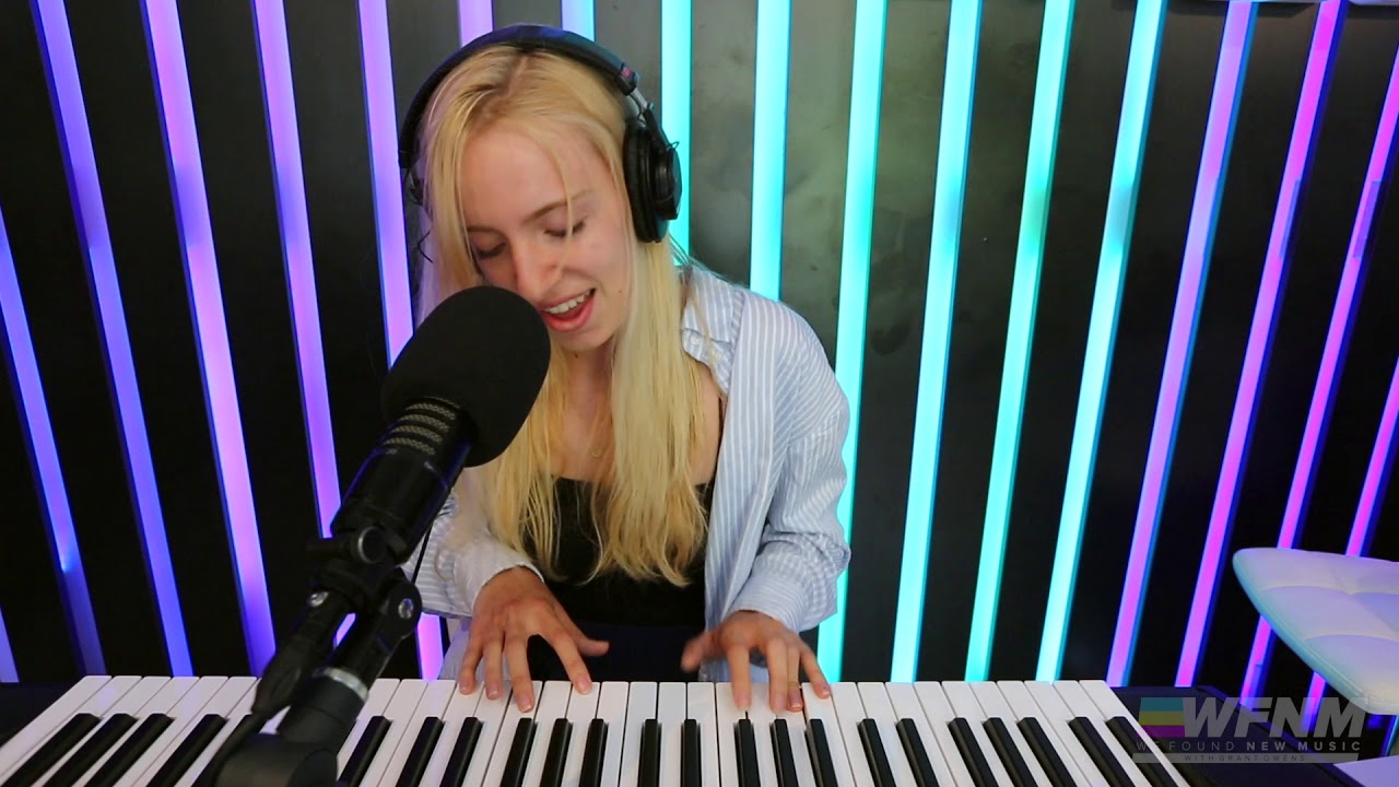 Maude Latour - Starsick (LIVE) - We Found New Music with Grant Owens