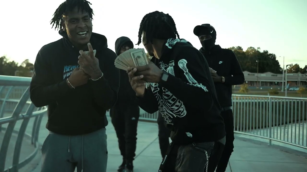 Dee Dinero - Get Bizzy (Prod By. K3 Monroe)