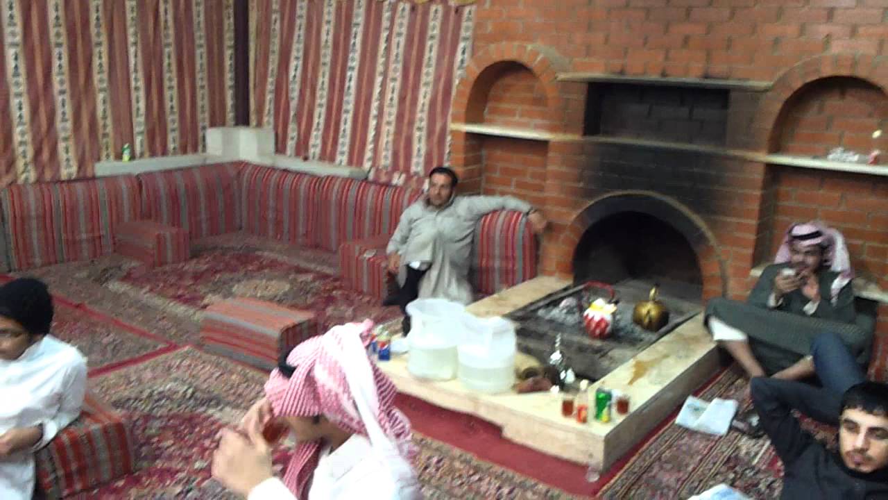 مخيم الباحوث