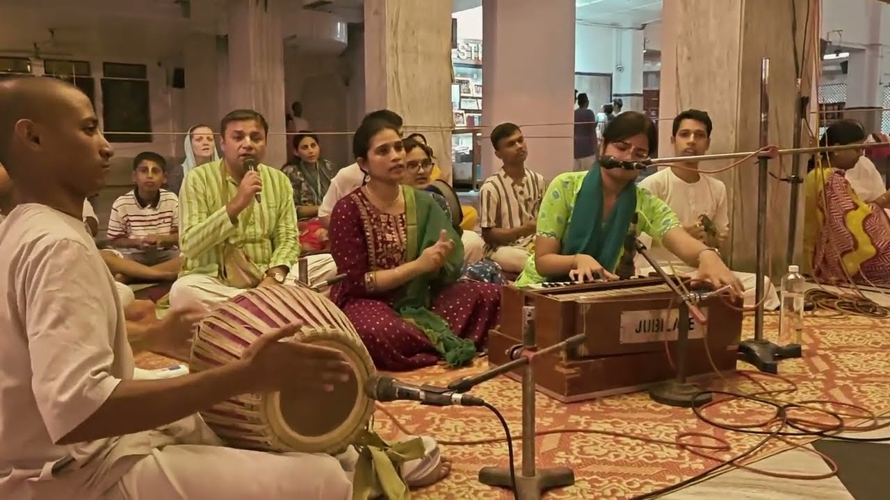 Kirtan in Iskcon Sri Dham Mayapur by Ayonija |