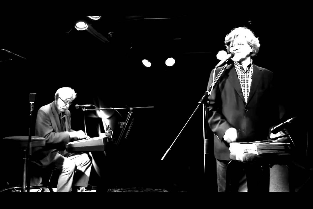 M.A.Numminen & Jani Uhlenius - Naiseni kanssa eduskuntatalon puistossa (video Jyrki Kallio)
