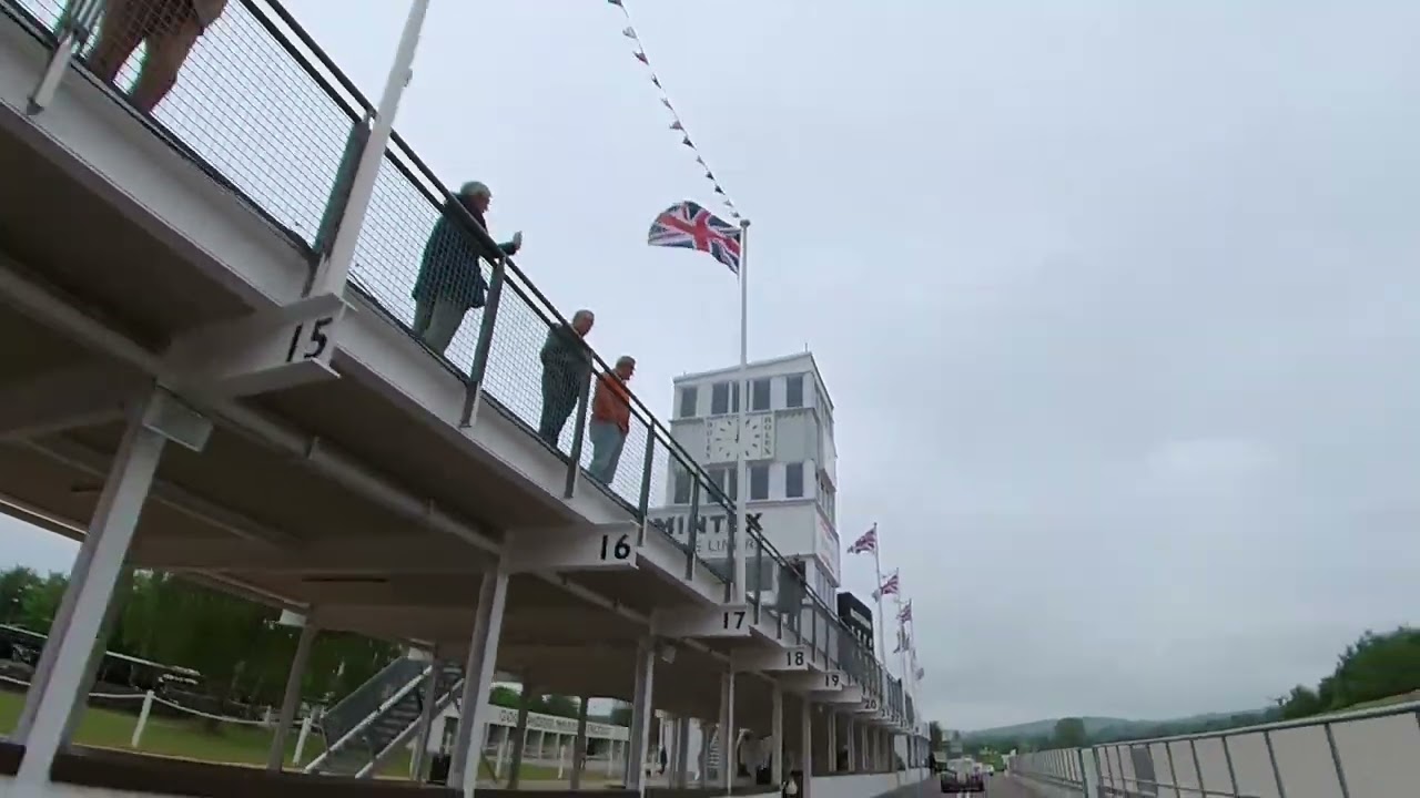 MogFriends - Goodwood track day with Brands Hatch Morgan 2024 part 2